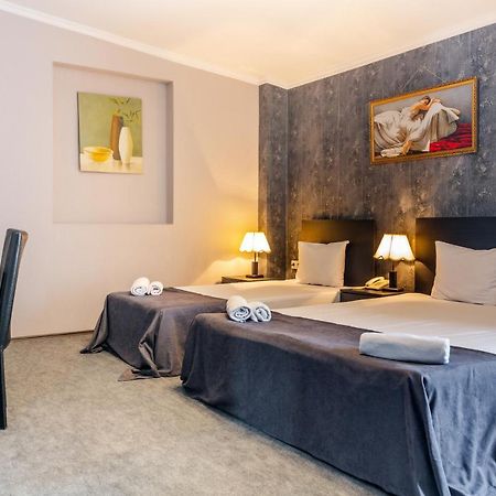 Hotel Marlyn 트빌리시 외부 사진