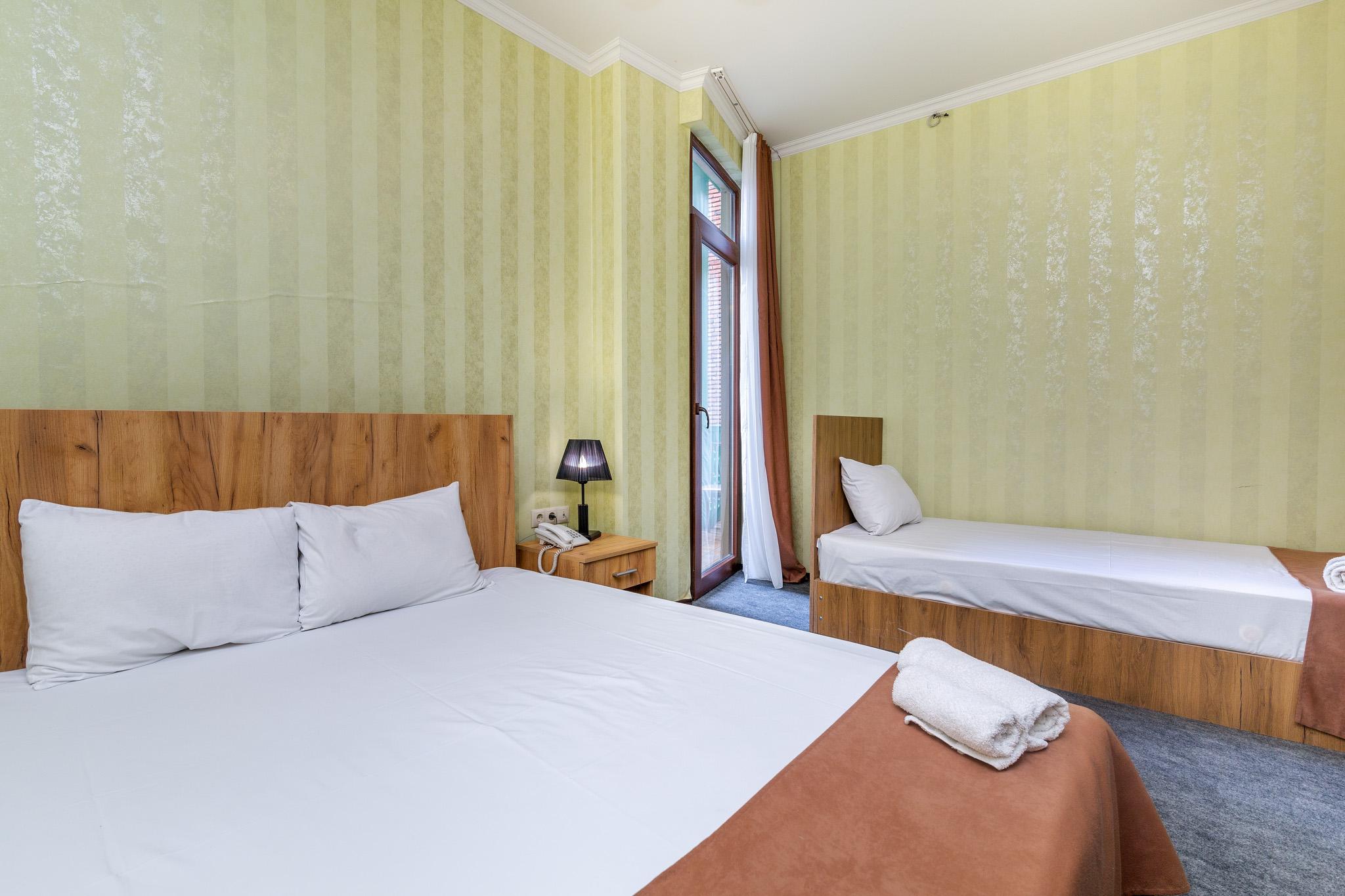 Hotel Marlyn 트빌리시 외부 사진