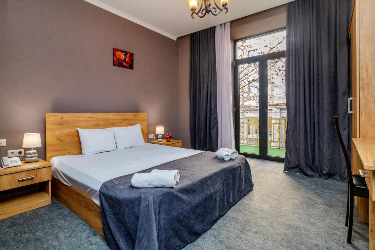 Hotel Marlyn 트빌리시 외부 사진
