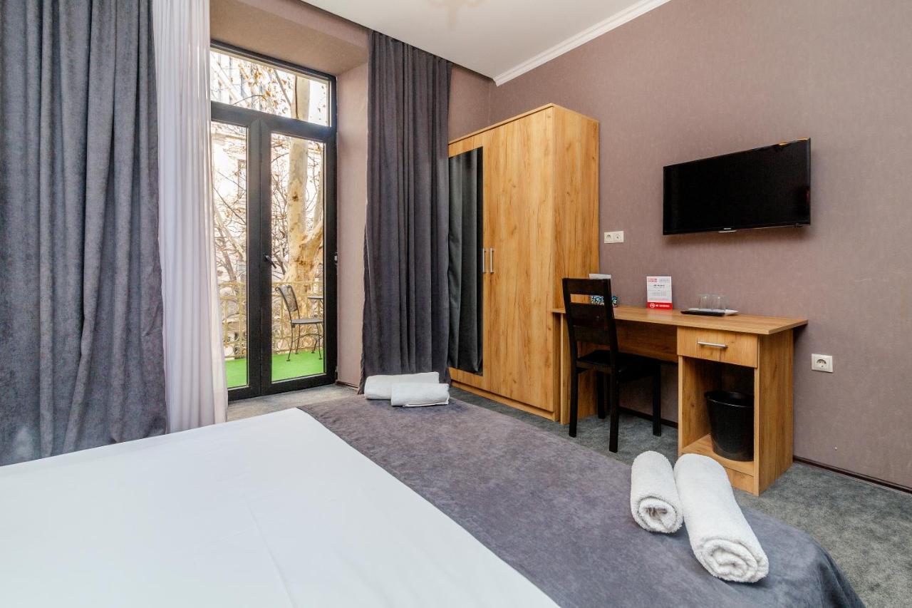 Hotel Marlyn 트빌리시 외부 사진