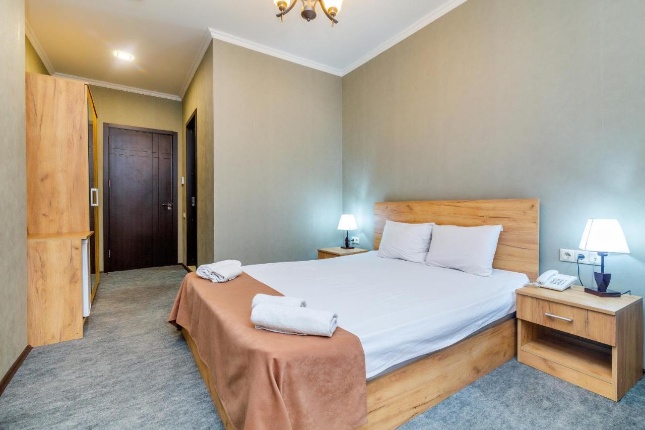 Hotel Marlyn 트빌리시 외부 사진