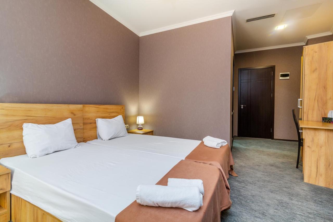 Hotel Marlyn 트빌리시 외부 사진