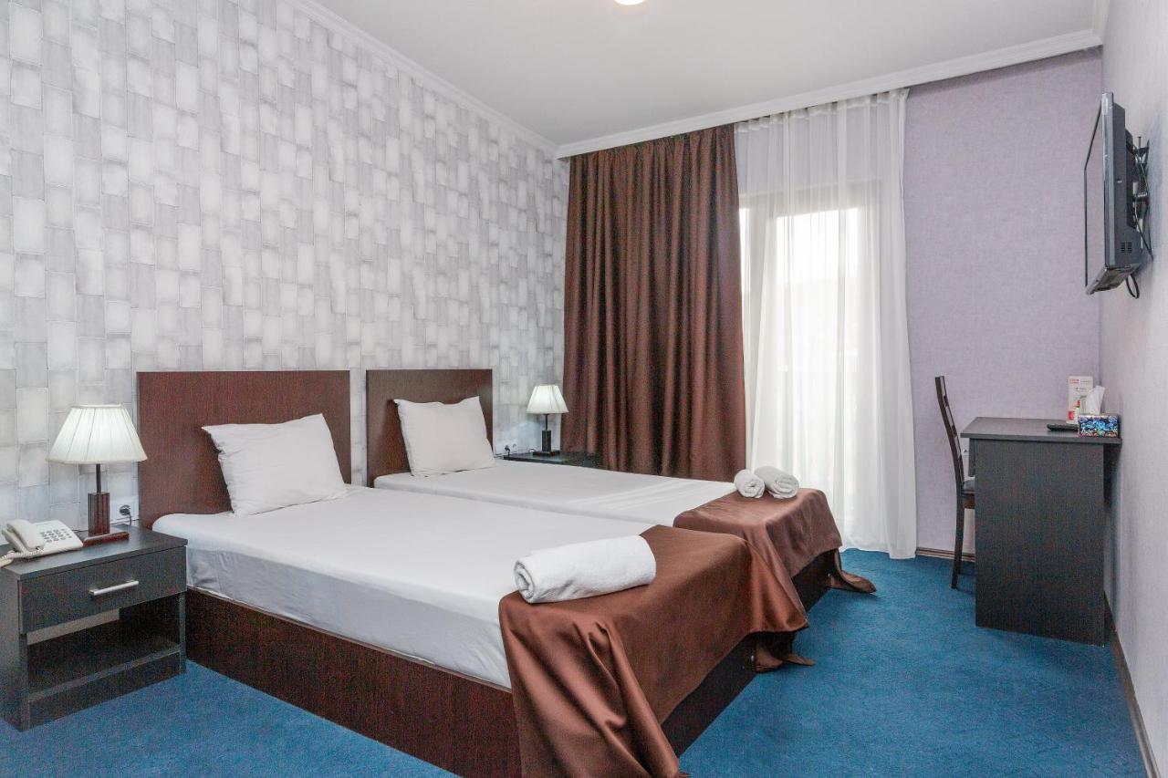 Hotel Marlyn 트빌리시 외부 사진