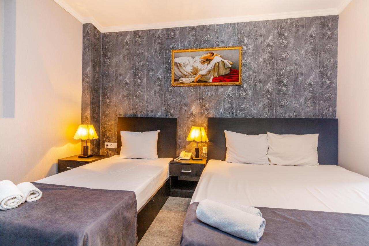 Hotel Marlyn 트빌리시 외부 사진
