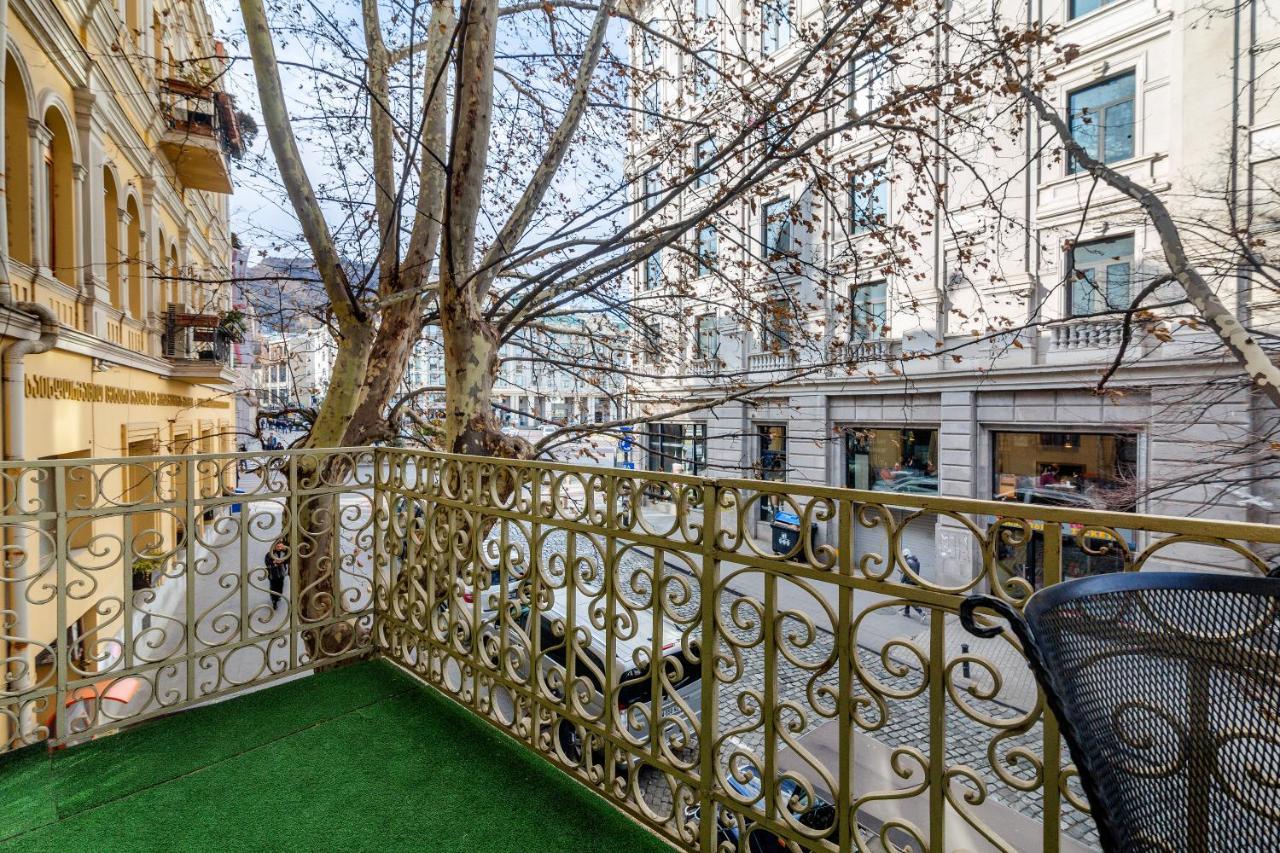 Hotel Marlyn 트빌리시 외부 사진